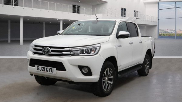 TOYOTA Hilux